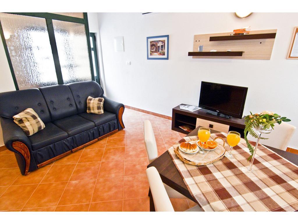 Apartments Cambi Kaštela Kültér fotó